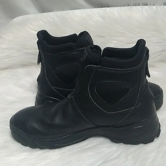SALE! 5.11+ Tactical Boots Hardly Worn Sz.10 Pull On (E-4 CRATE)